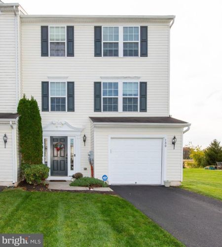 180 Savanna Dr, Pottstown, PA 19465-6605