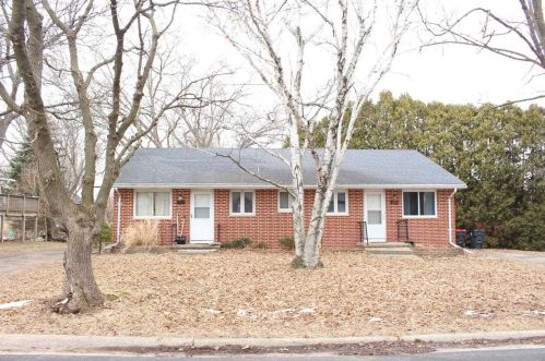524 Townsend St, Cambridge, WI 53523-9493