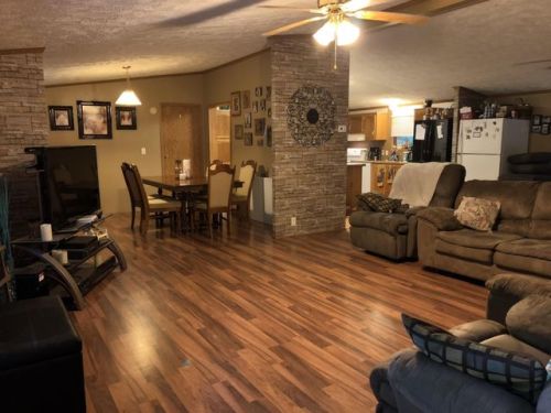 399 Brock Rd, Charlotte, TN 37036-5917