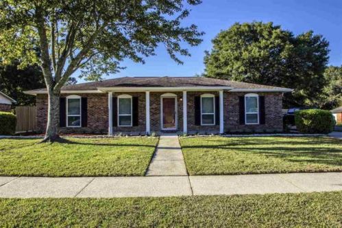 7936 Dartmoor Cir, Pensacola, FL 32514-4563
