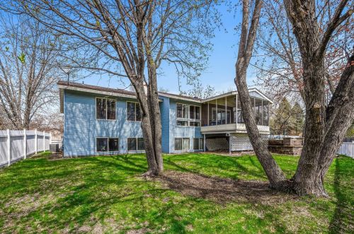 12404 Tamarack St, Minneapolis, MN 55448-1434