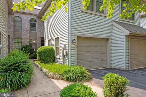 184 Crescent Dr, Swatara, PA 17033-2334