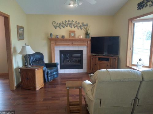 326 Waite Ave, Saint Cloud MN 56301-7338 exterior