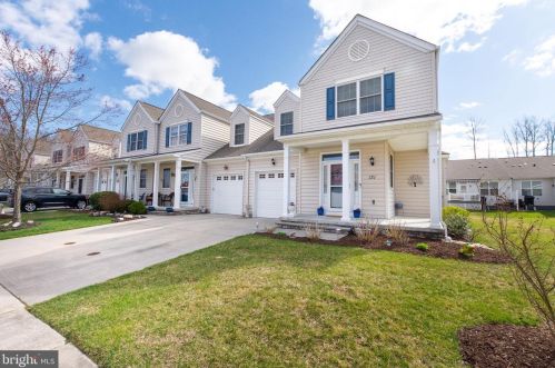 121 Candor Ln, Dover, DE 19901-6461
