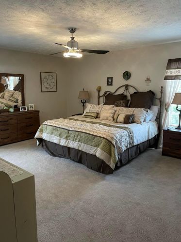 821 Leesburg Ave, Washington Ch OH  43160-1254 exterior