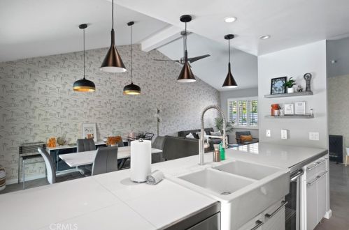 1120 Louise Dr, Palm Springs CA  92262-3209 exterior