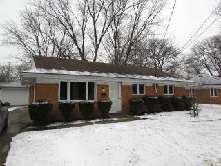 1012 Pine St, Perrysburg, OH 43551-1635