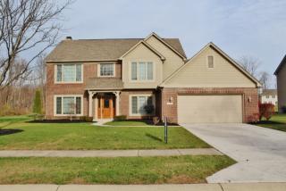 6388 Manchester Dr, Fishers IN  46038-4718 exterior
