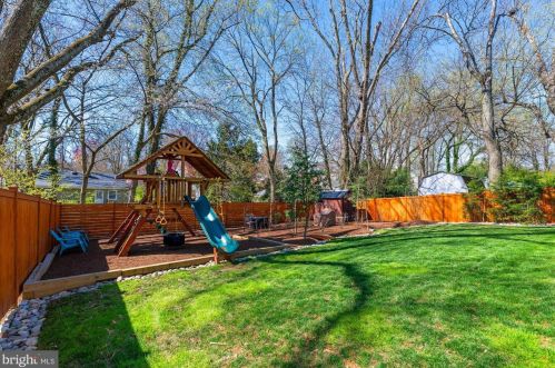 7413 Bethune St, Falls Church VA  22043-1316 exterior