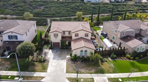 35595 Desert Rose Way, Lake Elsinore CA  92532-2905 exterior