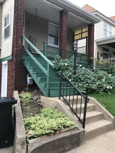 528 Race St, South Connellsville, PA 15425-4123