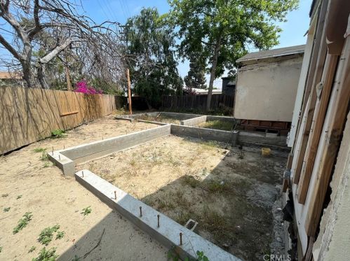 5920 Riverton Ave, North Hollywood CA  91601-1443 exterior