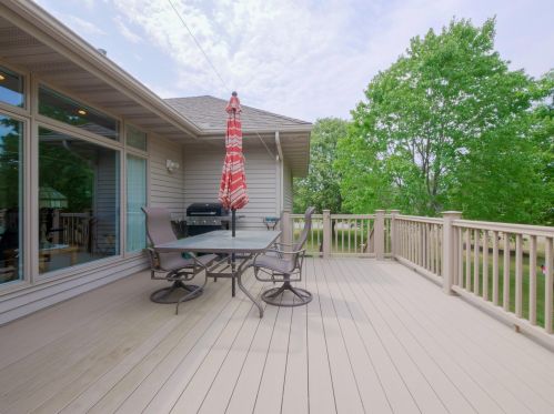 315 Country Club Rd, Melrose MN  56352-1516 exterior