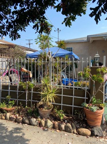 4215 Thorn St, San Diego, CA 92105-4122
