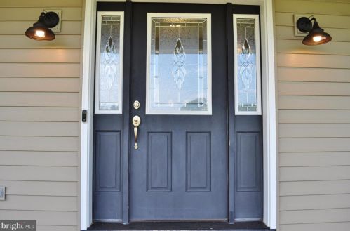 2060 Slagel Rd, Spring Grove, PA 17362-7811