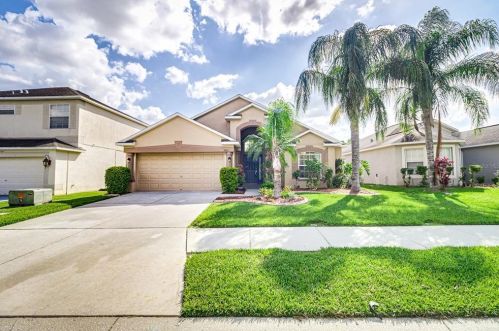 3804 Covington Ln, Lakeland, FL 33810-2735
