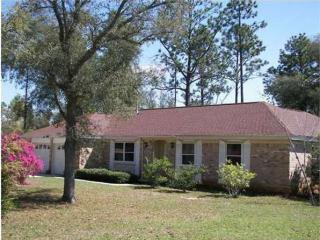 6368 Pansy Dr, Milton, FL 32570-8845