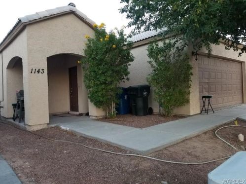 1143 Pear Tree Ln, Bullhead City, AZ 86442-7675