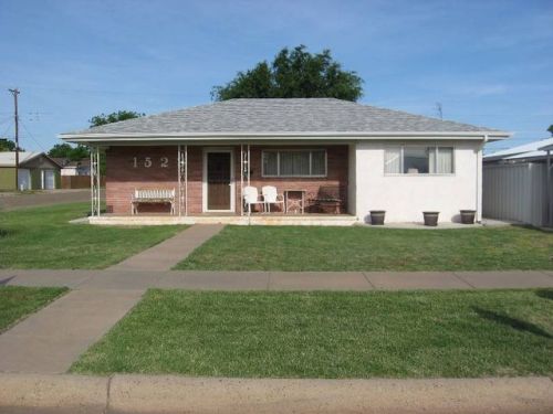 1523 5th St, Tucumcari, NM 88401-3633