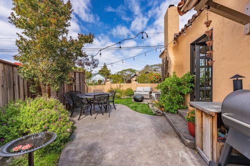 641 Eardley Ave, Del Monte Park CA  93950-4621 exterior