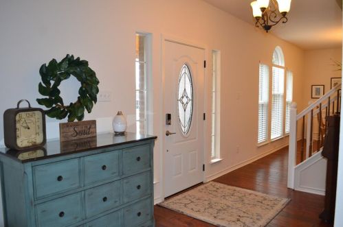 1053 Surrey Cir, St Paul, TX 75098-5102