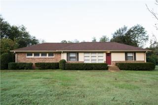 877 Bresslyn Rd, Nashville, TN 37205-1244