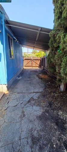 50 Banchio St, West Pittsburg CA  94565-3427 exterior