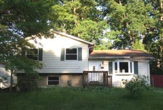 1521 Hilton Dr, Akron, OH 44313-5229