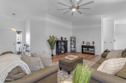 6170 Pebble Beach Dr, Chandler, AZ 85249-4090
