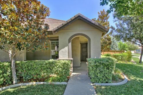 9860 Westminster Way, Elk Grove CA  95757-5124 exterior