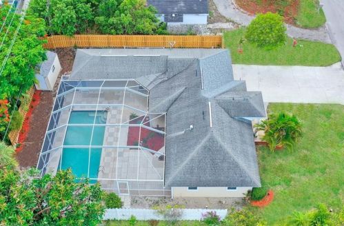 1109 Alhambra Cir, Naples FL 34103-3291 exterior