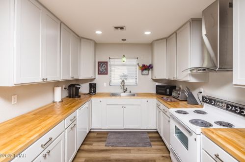 1934 Gloria Ave, Bullhead City AZ  86442-8161 exterior