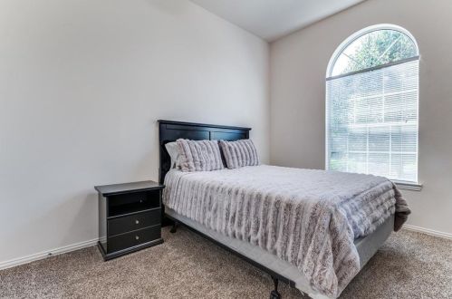 403 Canadian Trl, Midlothian TX  76063-7563 exterior