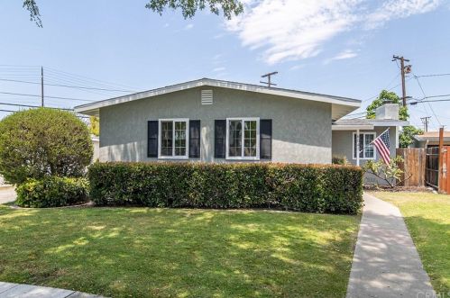 6041 Benmore St, Long Beach CA  90815-1408 exterior