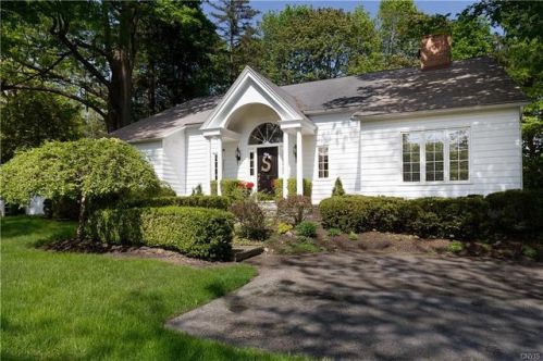 2 East St, Skaneateles, NY 13152-1303