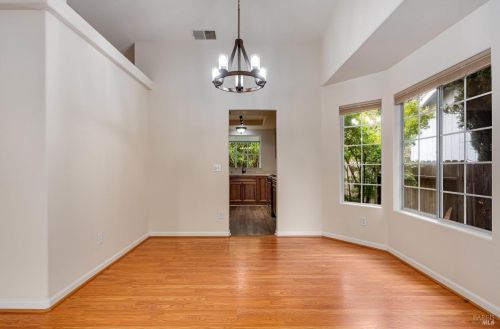 2013 Waltzer Rd, Santa Rosa CA  95403-1827 exterior