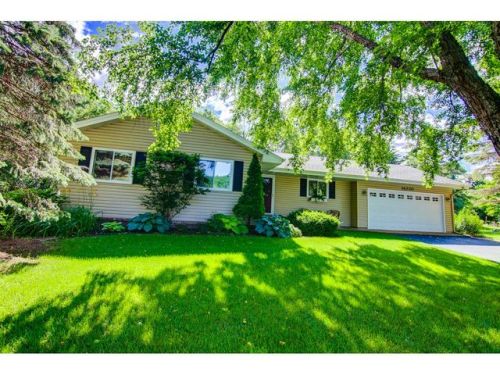 16220 6th St, St Marys Point, MN 55043-9585