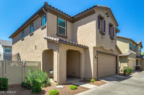 872 Pheasant Dr, Gilbert, AZ 85296-7555