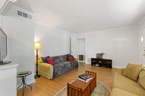 426 Barnett Ave, Dallas TX 75211-2971 exterior