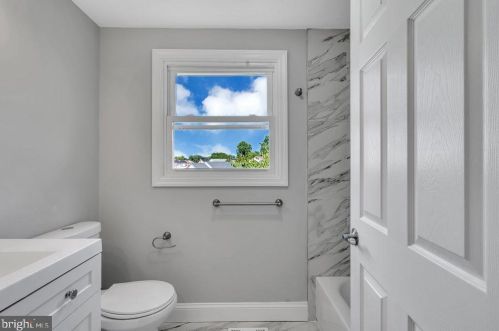 188 Tiffany Ln, Willingboro NJ  08046-3855 exterior