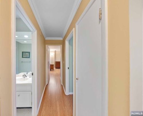 200 Winston Dr, Cliffside Park NJ  07010-3214 exterior