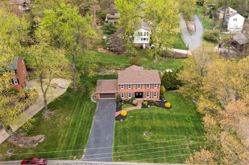 197 Gateshead Dr, Canonsburg, PA 15317-3151