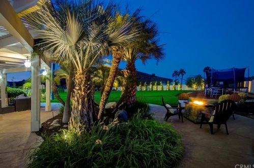 5391 Evening Sky Dr, Simi Valley CA  93063-5744 exterior