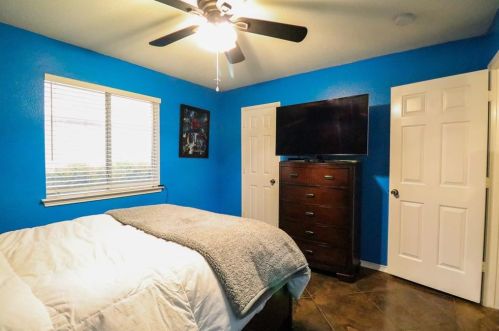 1012 Triple Crown Dr, Fort Worth TX  76179-2324 exterior