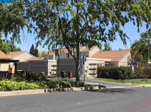 6451 Parklane Plz, Pacheco, CA 94553-6116
