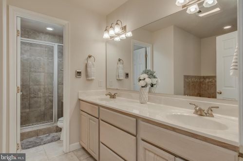 14938 Molly Pitcher Hwy, Upton PA 17225-9457 exterior