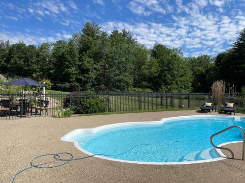 38 Matthews Rd, Keene NH 03431-3907 exterior