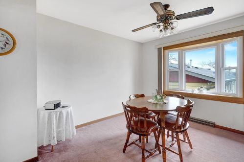 6007 47 Ave, Kenosha WI 53142-1319 exterior