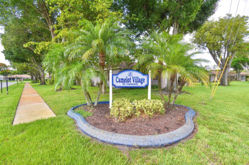 6850 Moonlit Dr, Delray Beach, FL 33446-1630