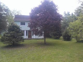 5624 Country Club Rd, Logansport, IN 46947-8453